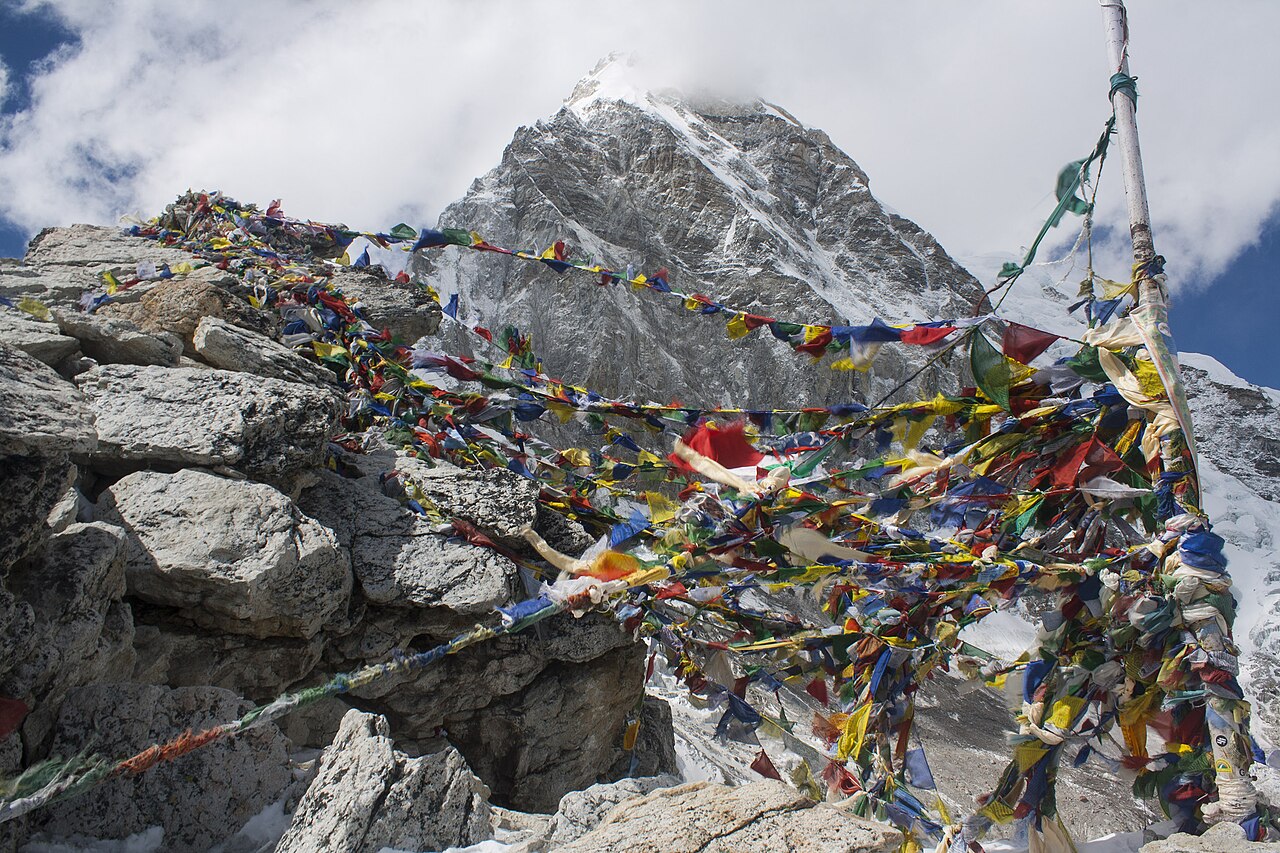 View of Everest from the Kala Patthar summit at first light